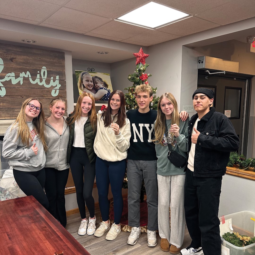 The Prior Lake High School Junior Optimist Club Group Photo