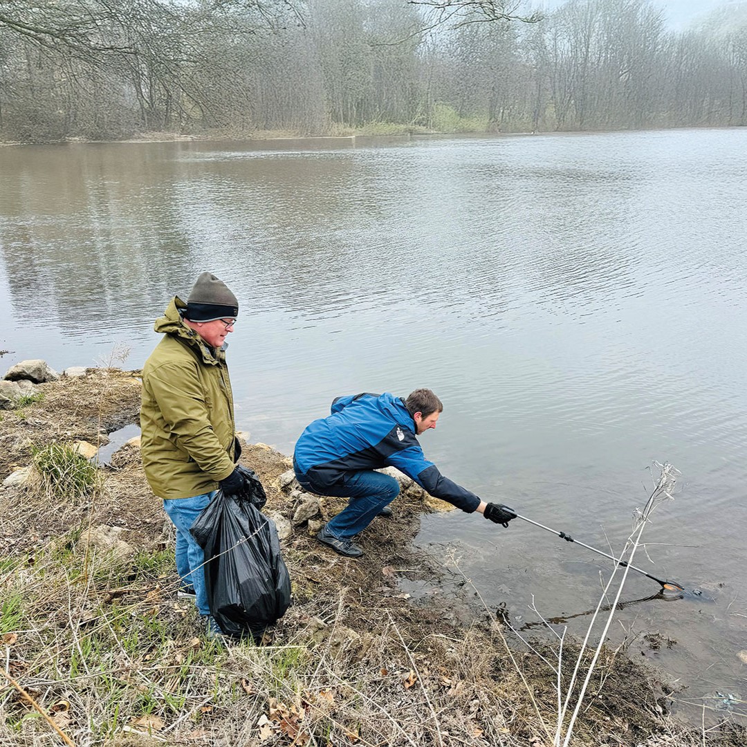 Lakeville Community Cleanup