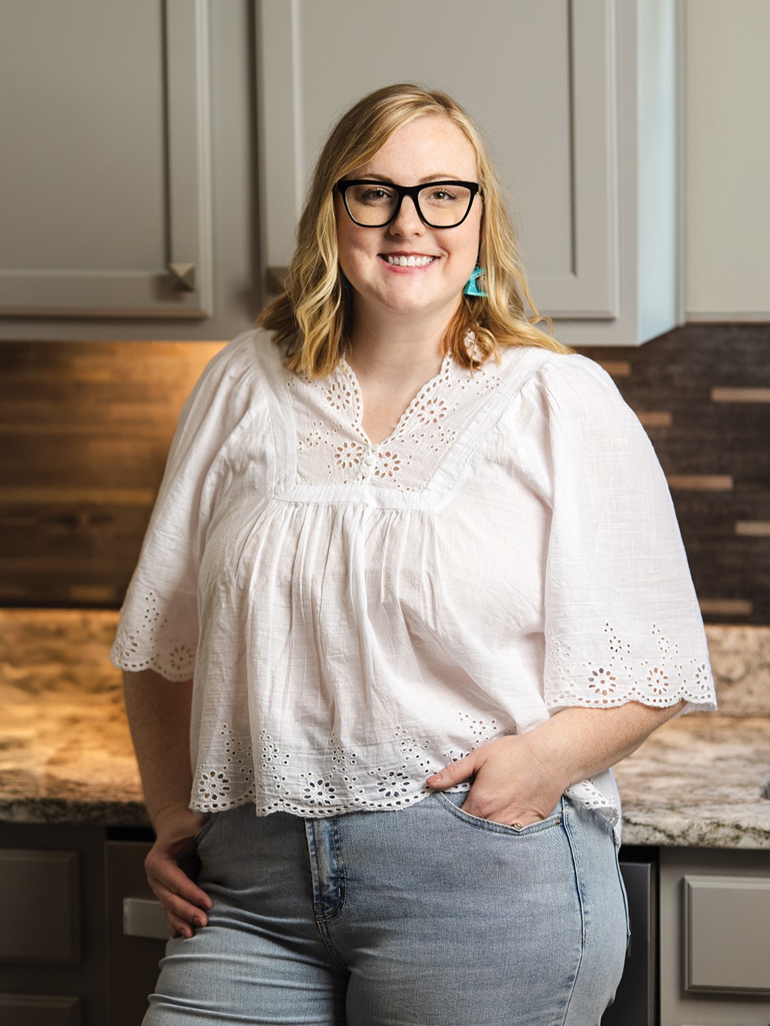 Rachel Max, who lives in Lakeville, also sells her stunning creations through her home bakery, Rachel Bakes Cakes.